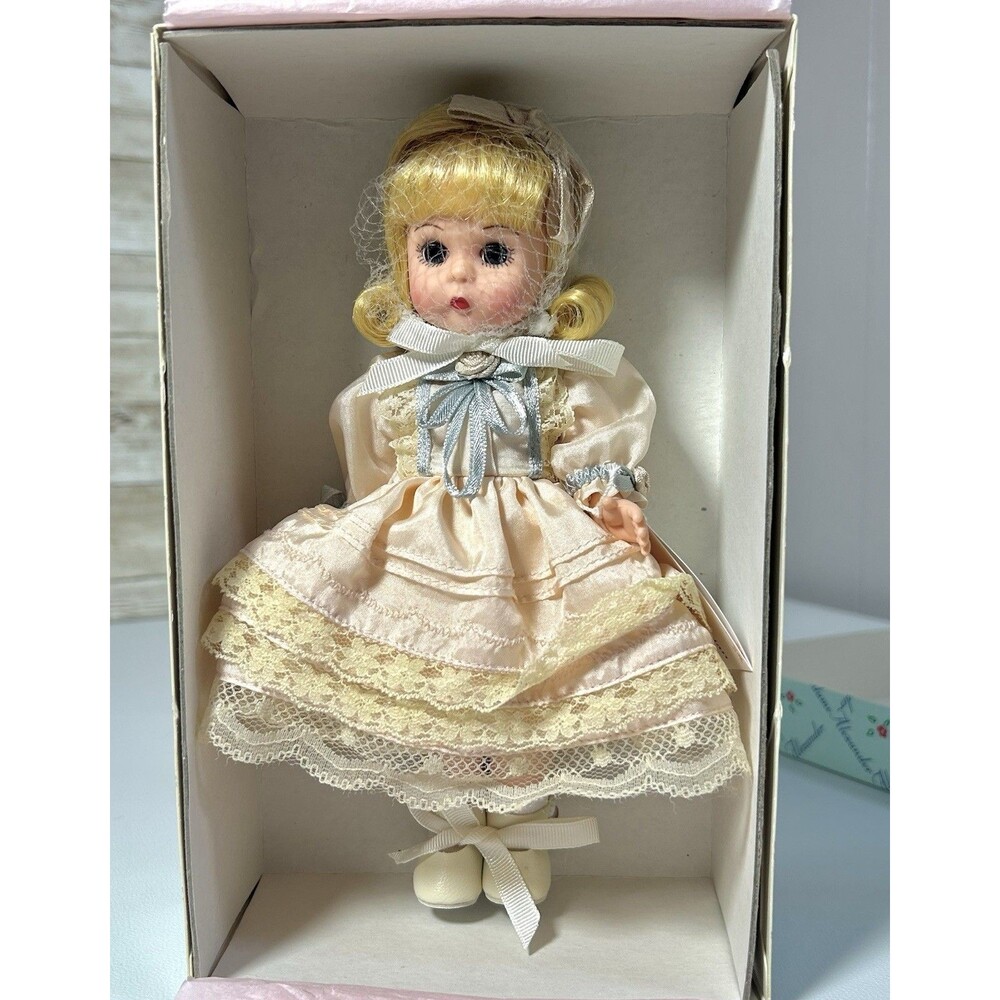 Vintage 2000 Madame Alexander 8" Doll Sweet Silk Victorian 25040 New In Box